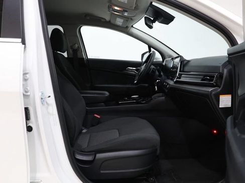Used 2023 Kia Sportage LX AWD/4WD image 35