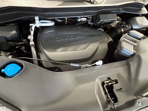 New 2026 Honda Ridgeline Black Edition image 11