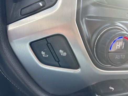 Used 2015 GMC Sierra 1500 SLT w/ Suspension Package, Off-Road image 16