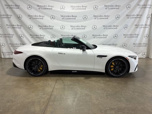 New 2026 Mercedes-Benz SL 55 AMG 4MATIC image 4