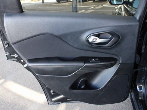 Used 2014 Jeep Cherokee Latitude image 44