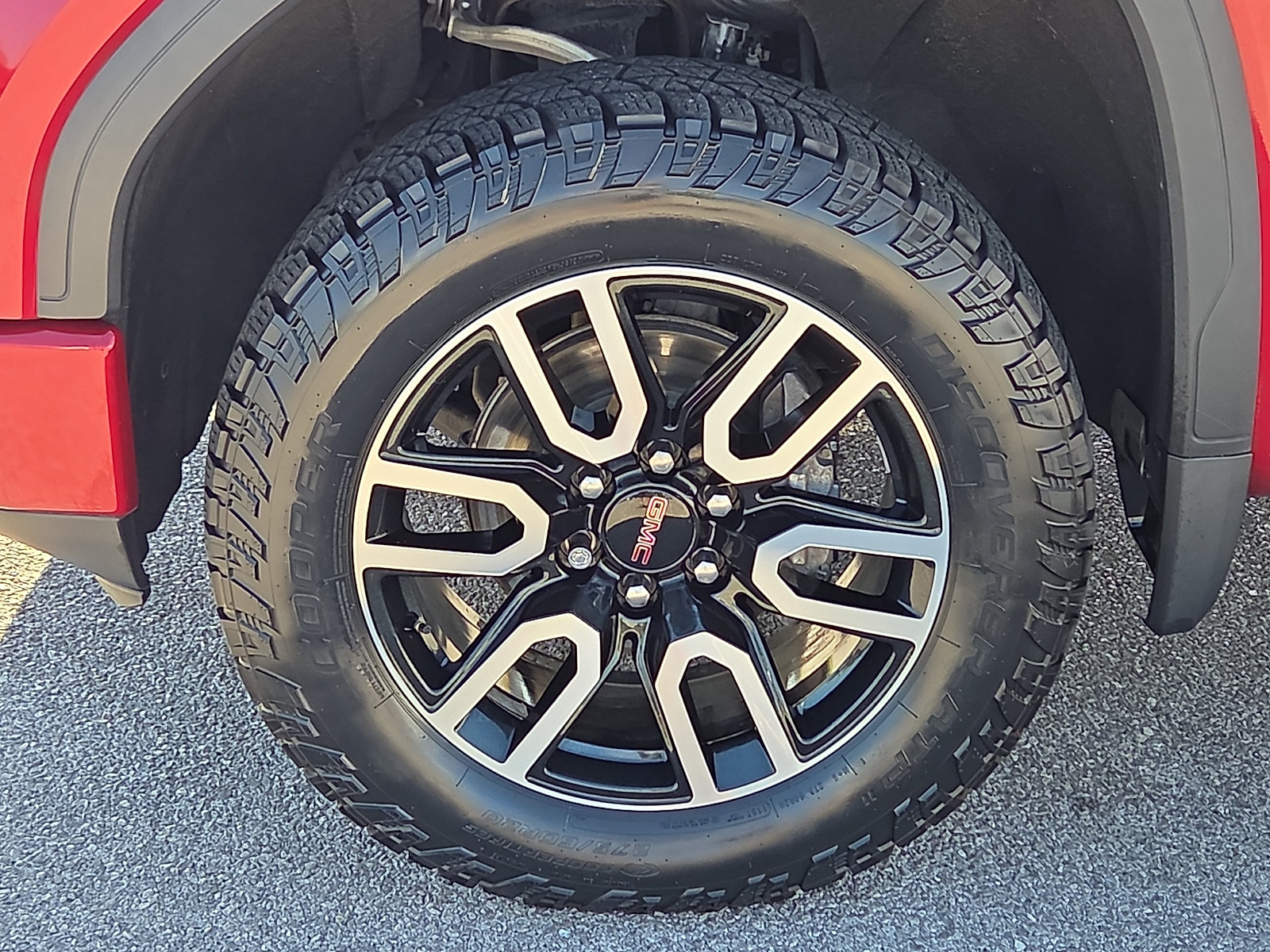 Used 2019 GMC Sierra 1500 AT4 w/ AT4 Premium Package AWD/4WD image 7