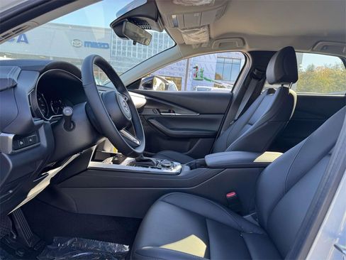 New 2025 MAZDA CX-30 AWD 2.5 S w/ Select Sport Pkg image 14