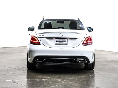 Used 2020 Mercedes-Benz C 300 Sedan image 4