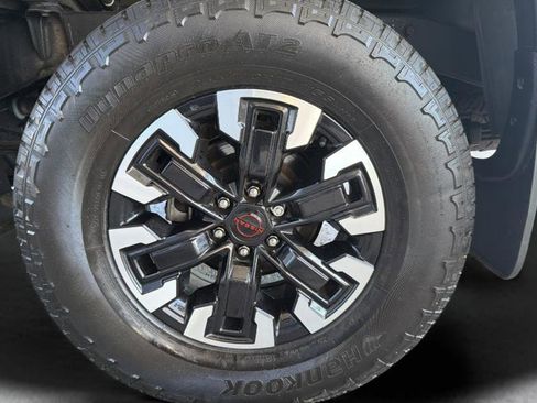 Certified 2024 Nissan Frontier PRO-4X w/ Technology Package AWD/4WD image 26