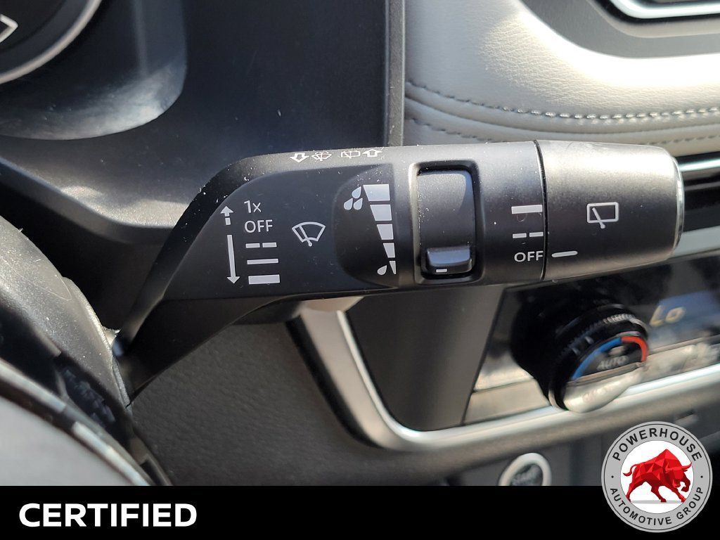 Used 2023 Nissan Rogue SV FWD image 31