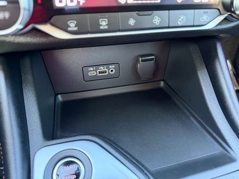 Used 2020 Nissan Sentra SR w/ Premium Package FWD image 27