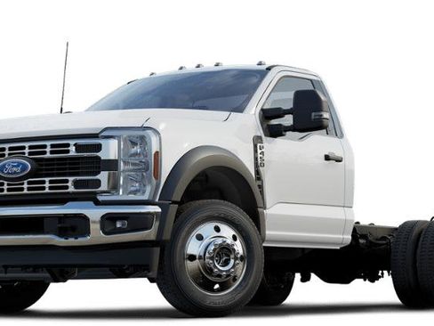 New 2025 Ford F450 XLT w/ XLT Value Package image 23