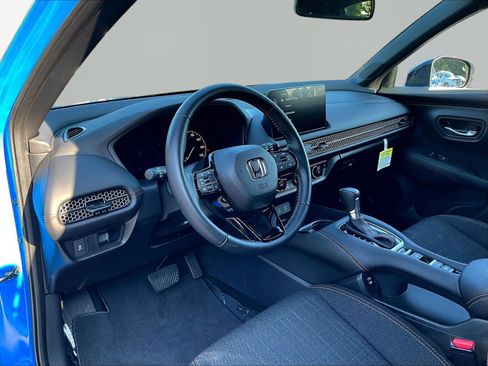 Certified 2026 Honda HR-V Sport image 17