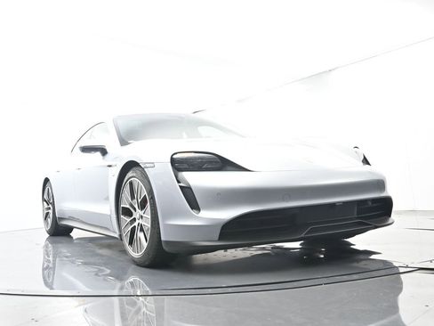 Certified 2024 Porsche Taycan 4S AWD/4WD image 52