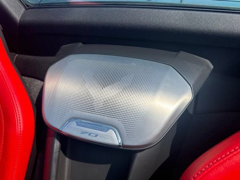 Used 2023 Chevrolet Corvette Stingray Preferred Conv w/ Z51 Performance Package RWD image 12