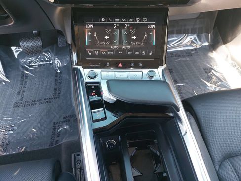 Used 2024 Audi Q8 e-tron Premium Plus w/ Prestige Package AWD/4WD image 22