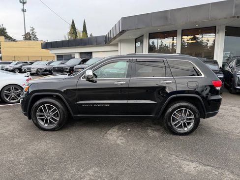 Used 2019 Jeep Grand Cherokee Limited AWD/4WD image 2