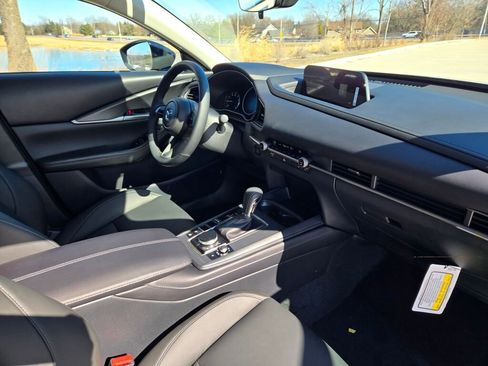 New 2026 MAZDA CX-30 AWD 2.5 S w/ Select Sport Pkg image 5