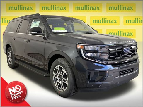New 2025 Ford Expedition Max Active image 1