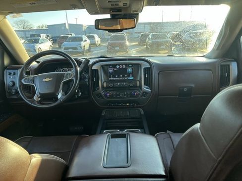 Used 2014 Chevrolet Silverado 1500 High Country w/ High Country Premium Package image 21