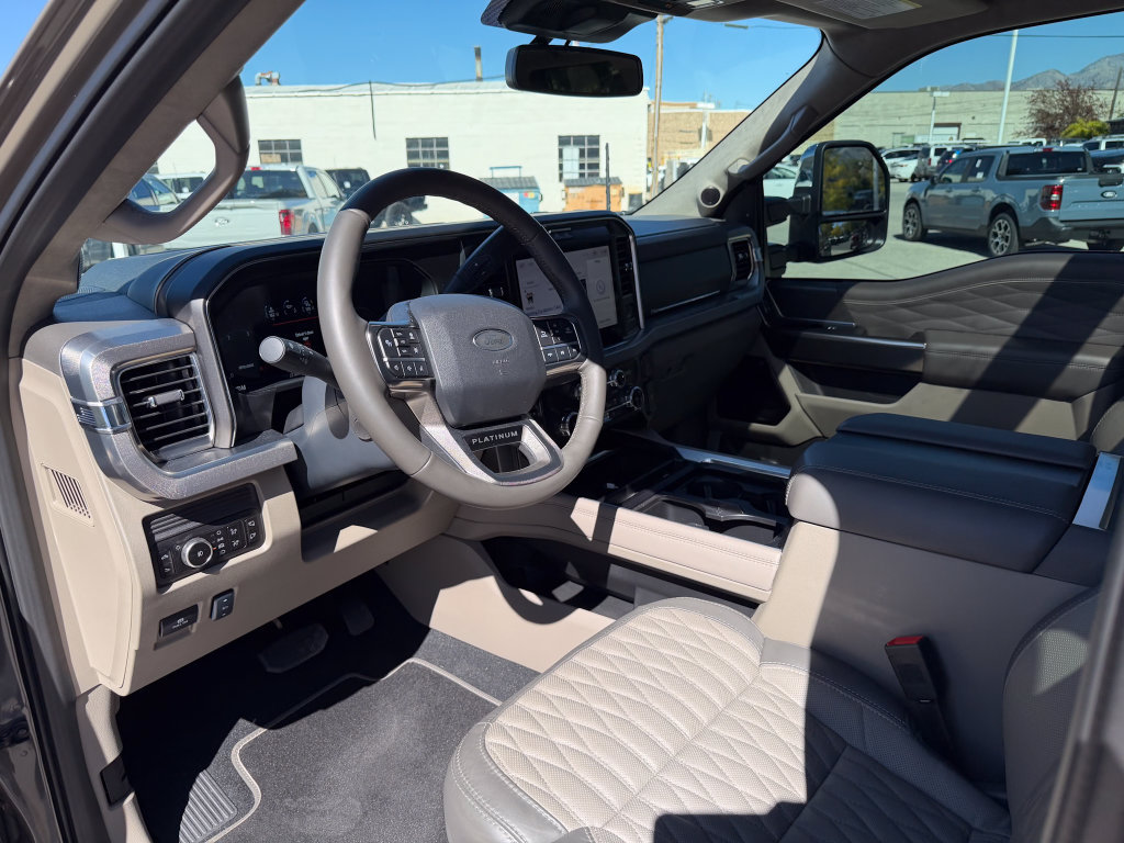 Used 2026 Ford F450 Platinum w/ Platinum Plus Package AWD/4WD image 22
