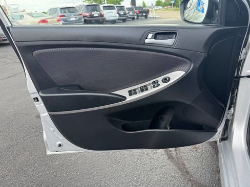 Used 2016 Hyundai Accent Sport image 15