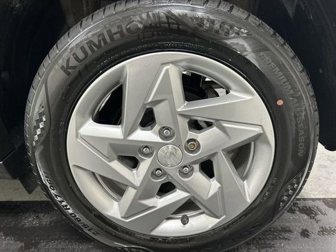 Used 2024 Hyundai Kona SE FWD image 10