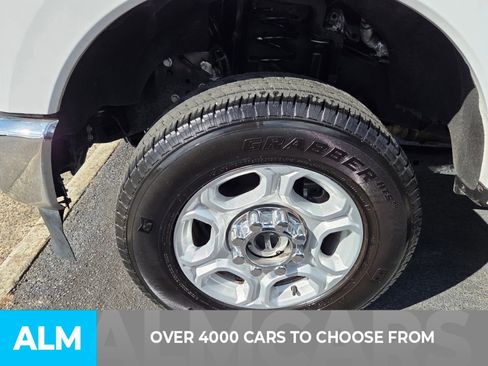 Used 2025 Ford F250 XLT image 2