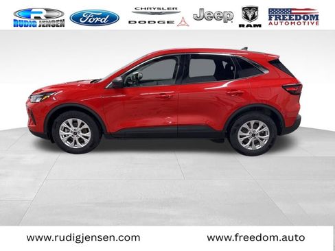 Used 2024 Ford Escape Active w/ Cold Weather Package image 8