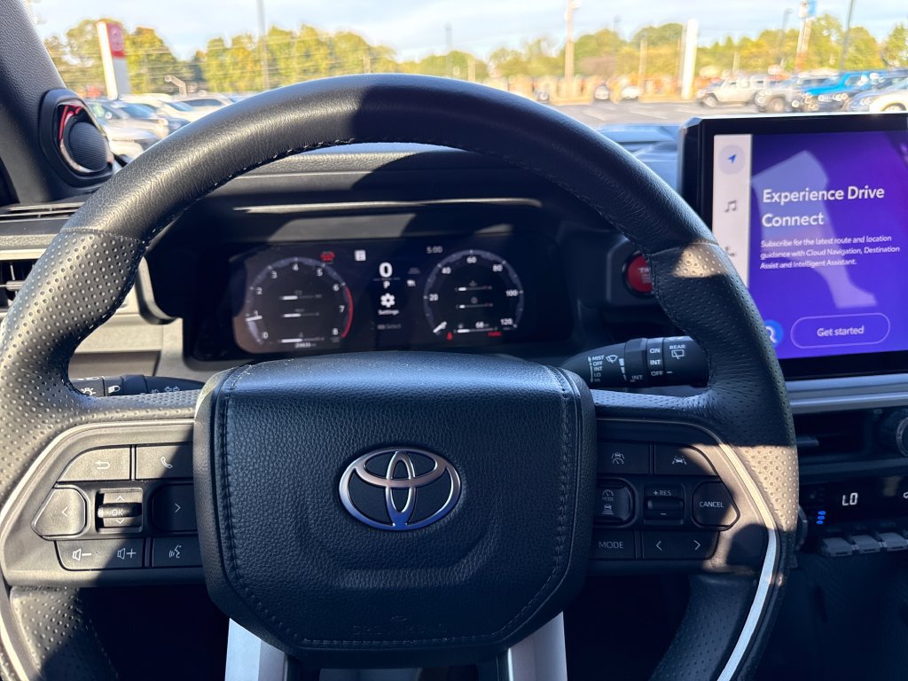 Used 2025 Toyota 4Runner TRD Sport Premium w/ Tow Technology Package AWD/4WD image 17