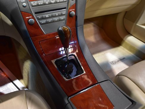 Used 2012 Lexus ES 350 image 29