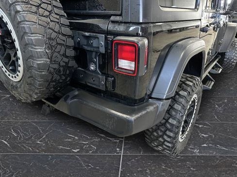 Used 2019 Jeep Wrangler Unlimited Sport S AWD/4WD image 30