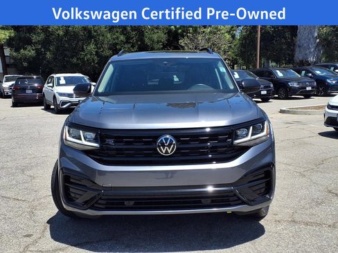 Certified 2023 Volkswagen Atlas SEL R-Line AWD/4WD image 2