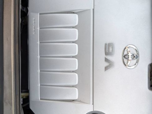 Used 2013 Toyota Highlander Limited FWD image 13