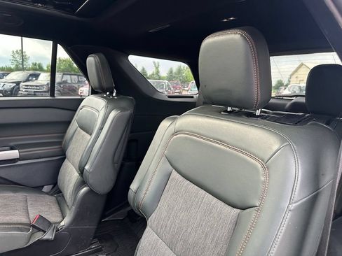 Used 2023 Ford Explorer Timberline w/ Timberline Technology Package AWD/4WD image 22