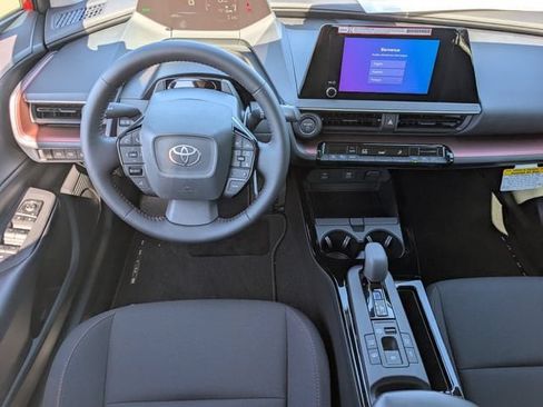 New 2026 Toyota Prius Plug-In Hybrid FWD image 8
