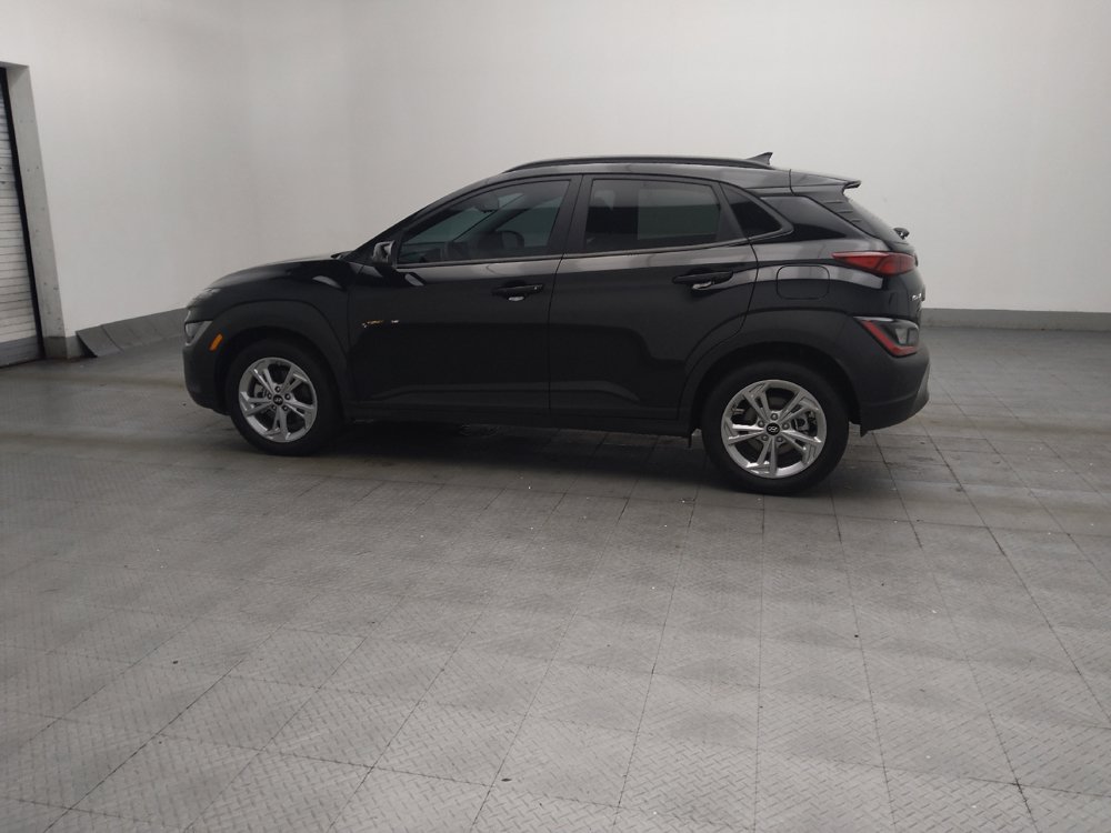 Used 2023 Hyundai Kona SEL AWD/4WD image 3