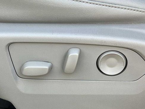 New 2026 GMC Sierra 1500 SLT w/ SLT Premium Plus Package image 21