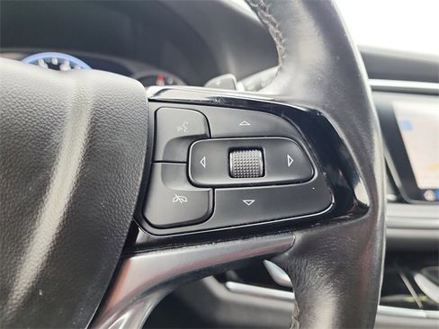 Used 2023 Buick Enclave Avenir w/ Avenir Technology Package image 27