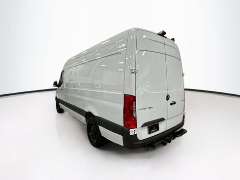 Used 2026 Mercedes-Benz Sprinter 2500 image 6