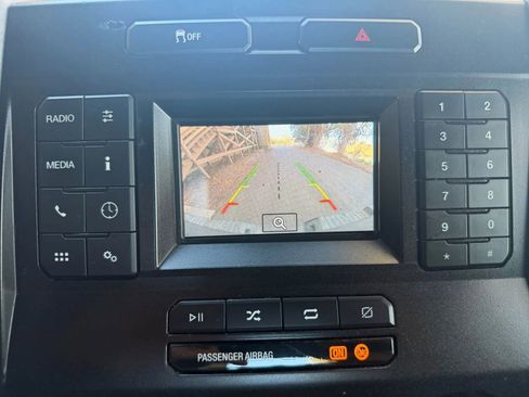 Used 2022 Ford F250 XL w/ Power Equipment Group image 35