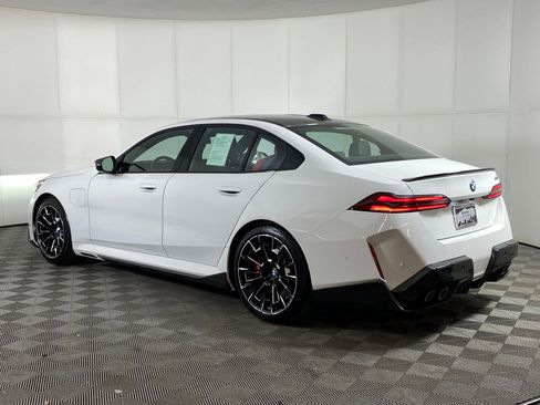 Used 2026 BMW M5 w/ Carbon Package image 3