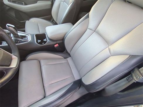 Used 2021 Subaru Outback Limited image 17