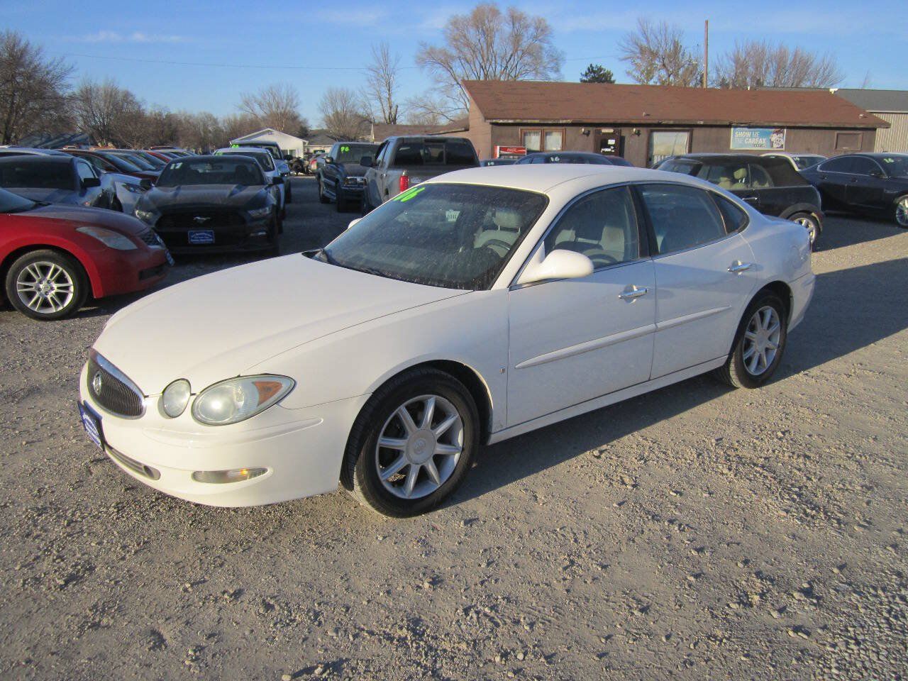 Used 2006 Buick LaCrosse CXS FWD image 2