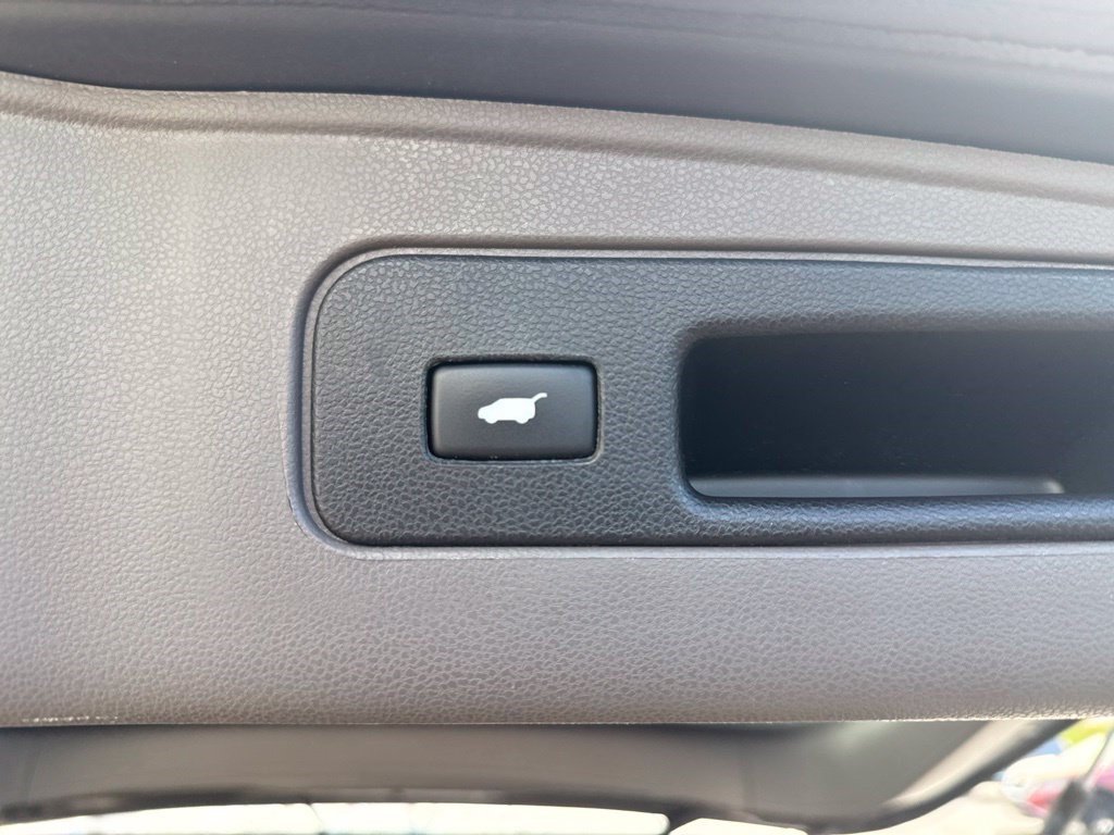 Used 2016 Honda Odyssey Touring image 7