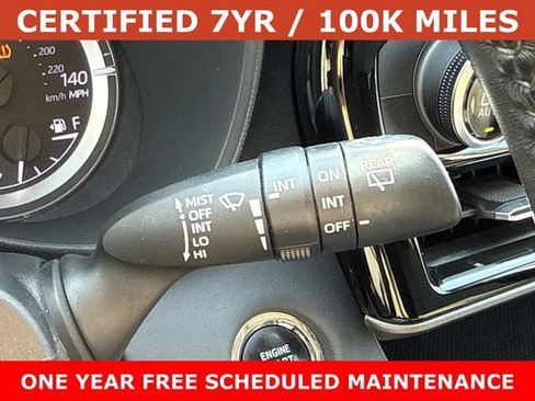 Used 2023 Toyota Highlander LE FWD image 25