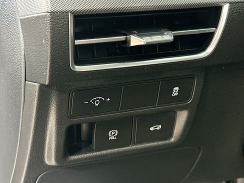 Used 2024 Hyundai Sonata SEL w/ Convenience Package image 10