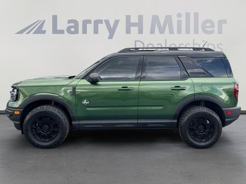 Certified 2024 Ford Bronco Sport Outer Banks w/ Tech Package AWD/4WD image 2