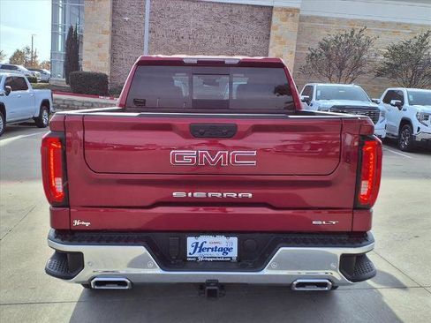 New 2026 GMC Sierra 1500 SLT image 23