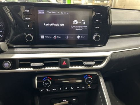 Used 2023 Kia K5 LXS image 17