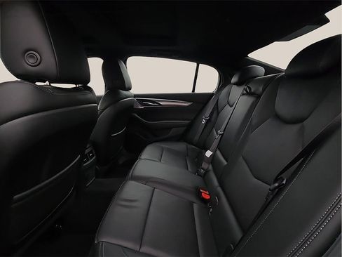 Used 2023 Cadillac CT5 Premium Luxury image 9