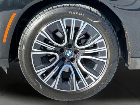 Used 2025 BMW X3 xDrive30i w/ Premium Package image 25