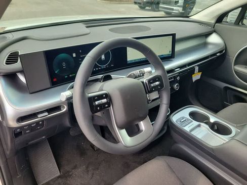 New 2026 Hyundai Ioniq 9 SE image 24