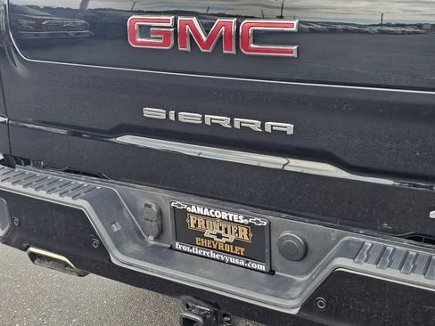 Used 2019 GMC Sierra 1500 AT4 w/ AT4 Premium Package AWD/4WD image 14
